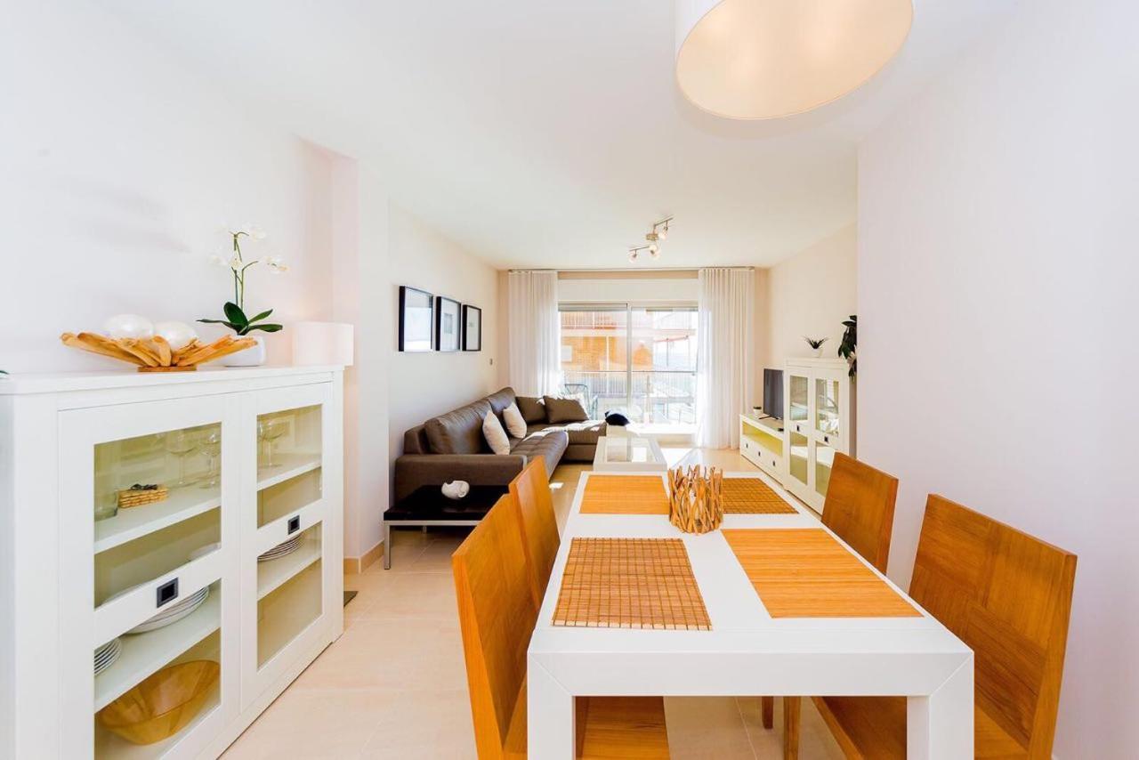 Шикарная Квартира На Первой Линии -Luxury Apartment On The First Line Sea 托雷维耶哈 外观 照片